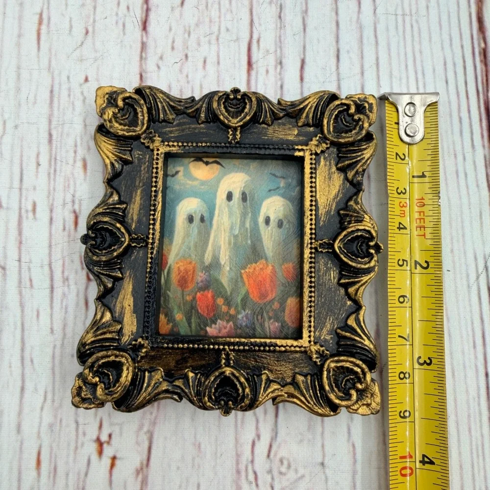 N/A handcrafted miniature